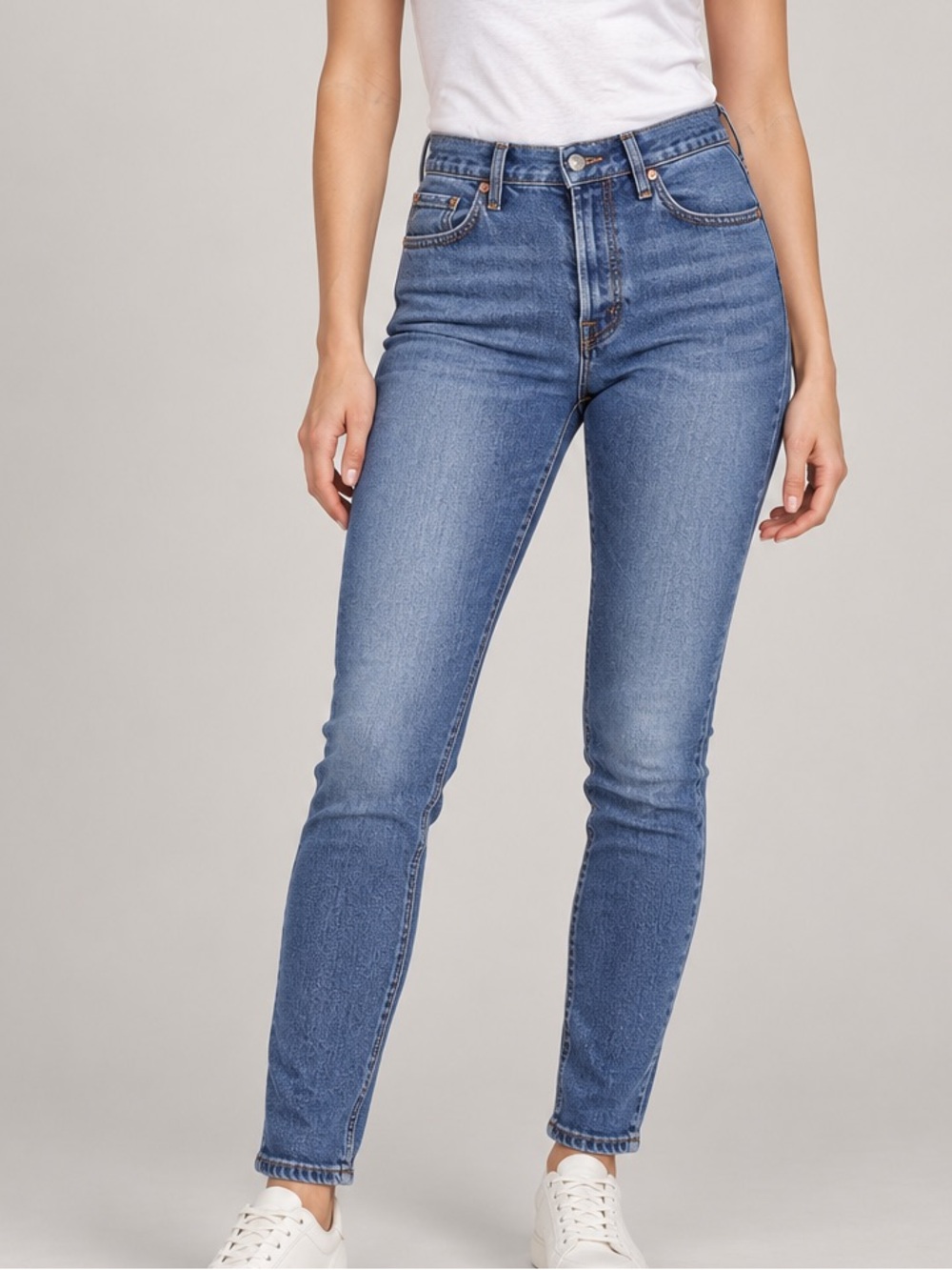 Levi’s Women’s 501 S Skinny Jeans W29 L28 Medium Blue Wash Button Fly